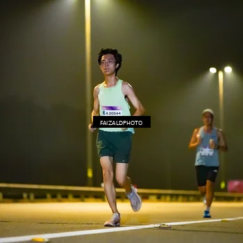 Runner Photo 7485746