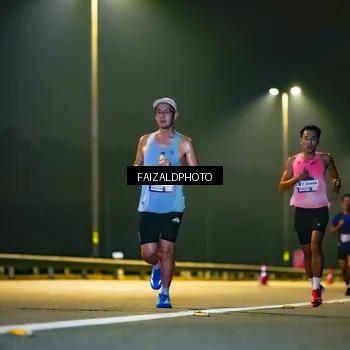 Runner Photo 7485751