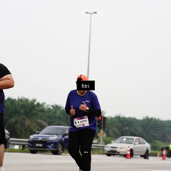 Runner Photo 7485759