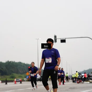 Runner Photo 7485782