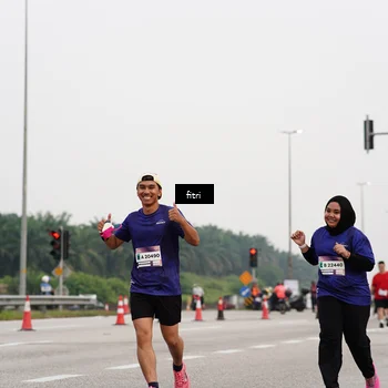 Runner Photo 7485792