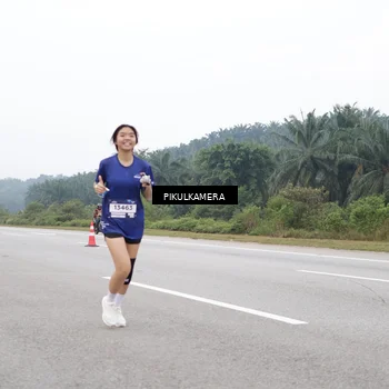 Runner Photo 7485797
