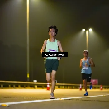 Runner Photo 7485800