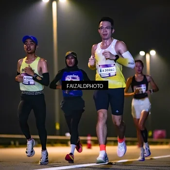 Runner Photo 7485809