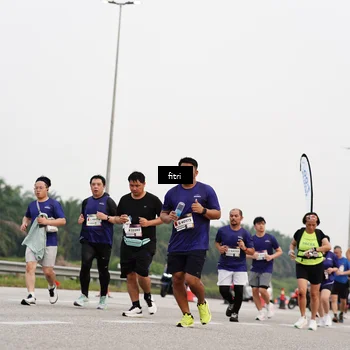 Runner Photo 7485825