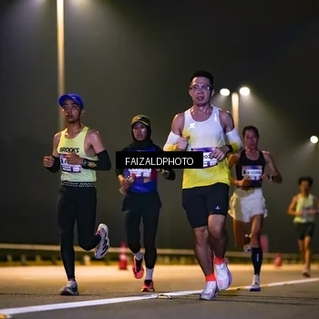 Runner Photo 7485831