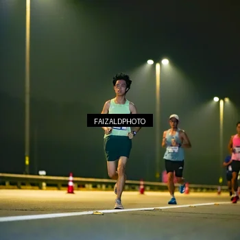 Runner Photo 7485832