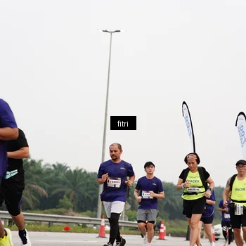 Runner Photo 7485837
