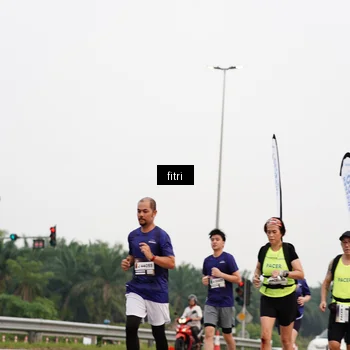 Runner Photo 7485855