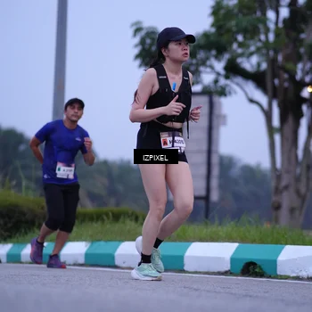 Runner Photo 7485862