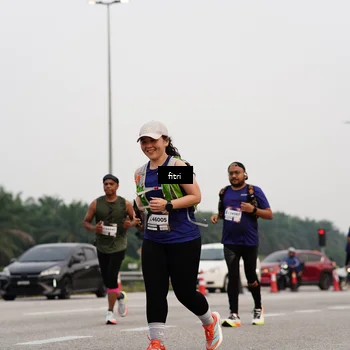Runner Photo 7485874