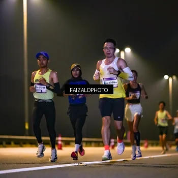 Runner Photo 7485877