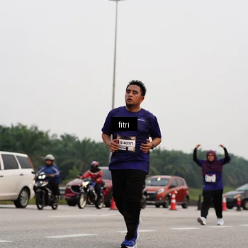 Runner Photo 7485898