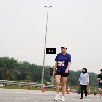 Runner Photo 7485948
