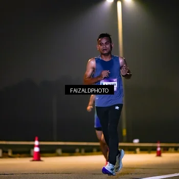 Runner Photo 7485973
