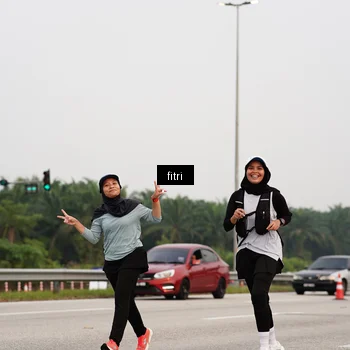 Runner Photo 7485984