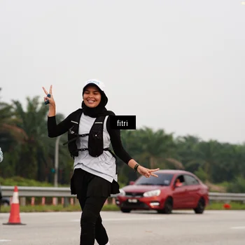 Runner Photo 7485990