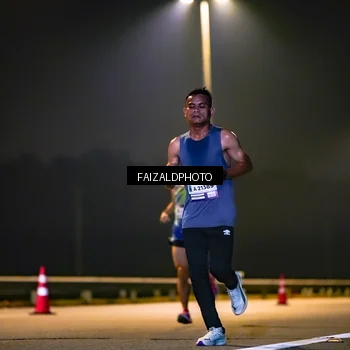 Runner Photo 7485991
