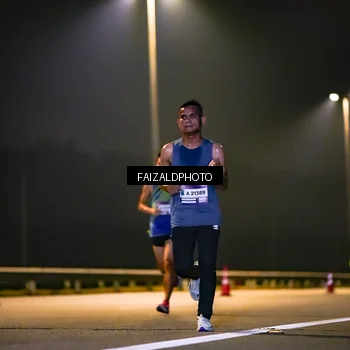 Runner Photo 7485997