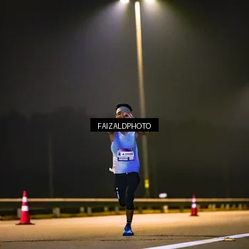 Runner Photo 7486012