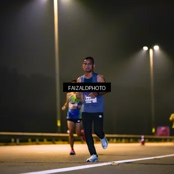 Runner Photo 7486015