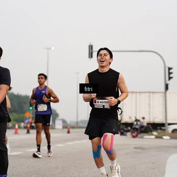 Runner Photo 7486019