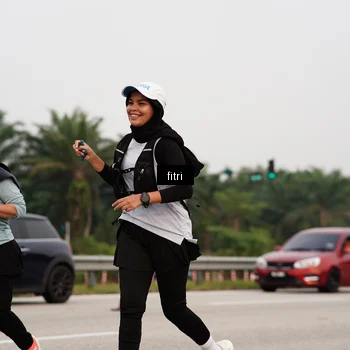 Runner Photo 7486020