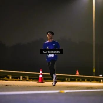 Runner Photo 7486044
