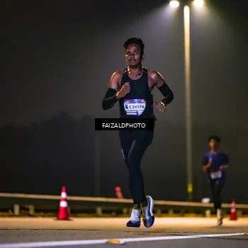 Runner Photo 7486045