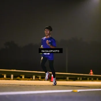 Runner Photo 7486049