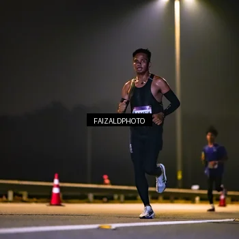 Runner Photo 7486069