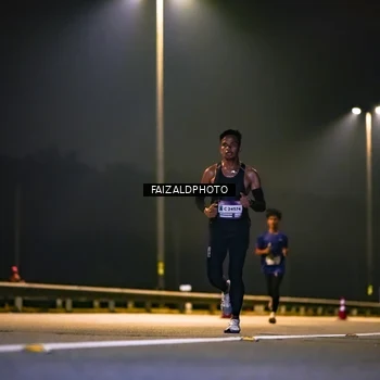 Runner Photo 7486074