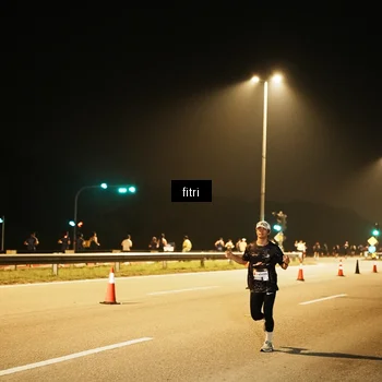 Runner Photo 7486106