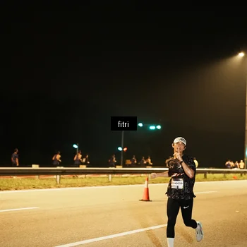 Runner Photo 7486109