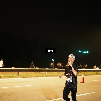 Runner Photo 7486114