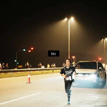 Runner Photo 7486123