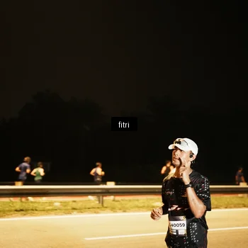Runner Photo 7486124