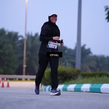 Runner Photo 7486131