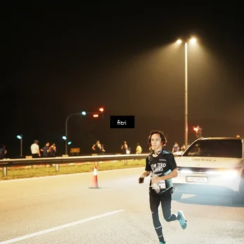 Runner Photo 7486139