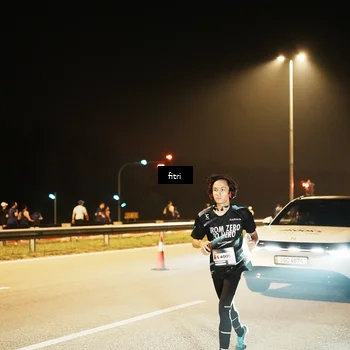 Runner Photo 7486142