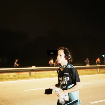 Runner Photo 7486150