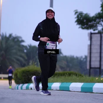 Runner Photo 7486153