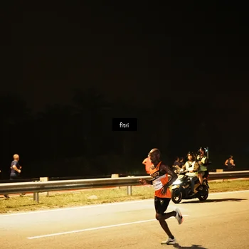 Runner Photo 7486154