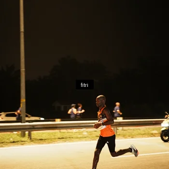 Runner Photo 7486160