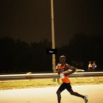 Runner Photo 7486161
