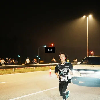 Runner Photo 7486165