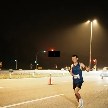 Runner Photo 7486172