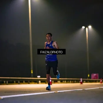 Runner Photo 7486202