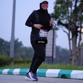 Runner Photo 7486209