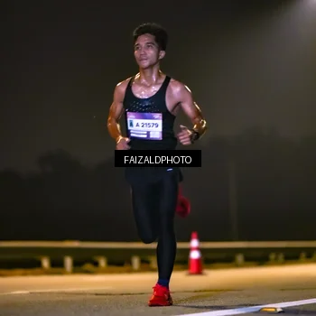 Runner Photo 7486228